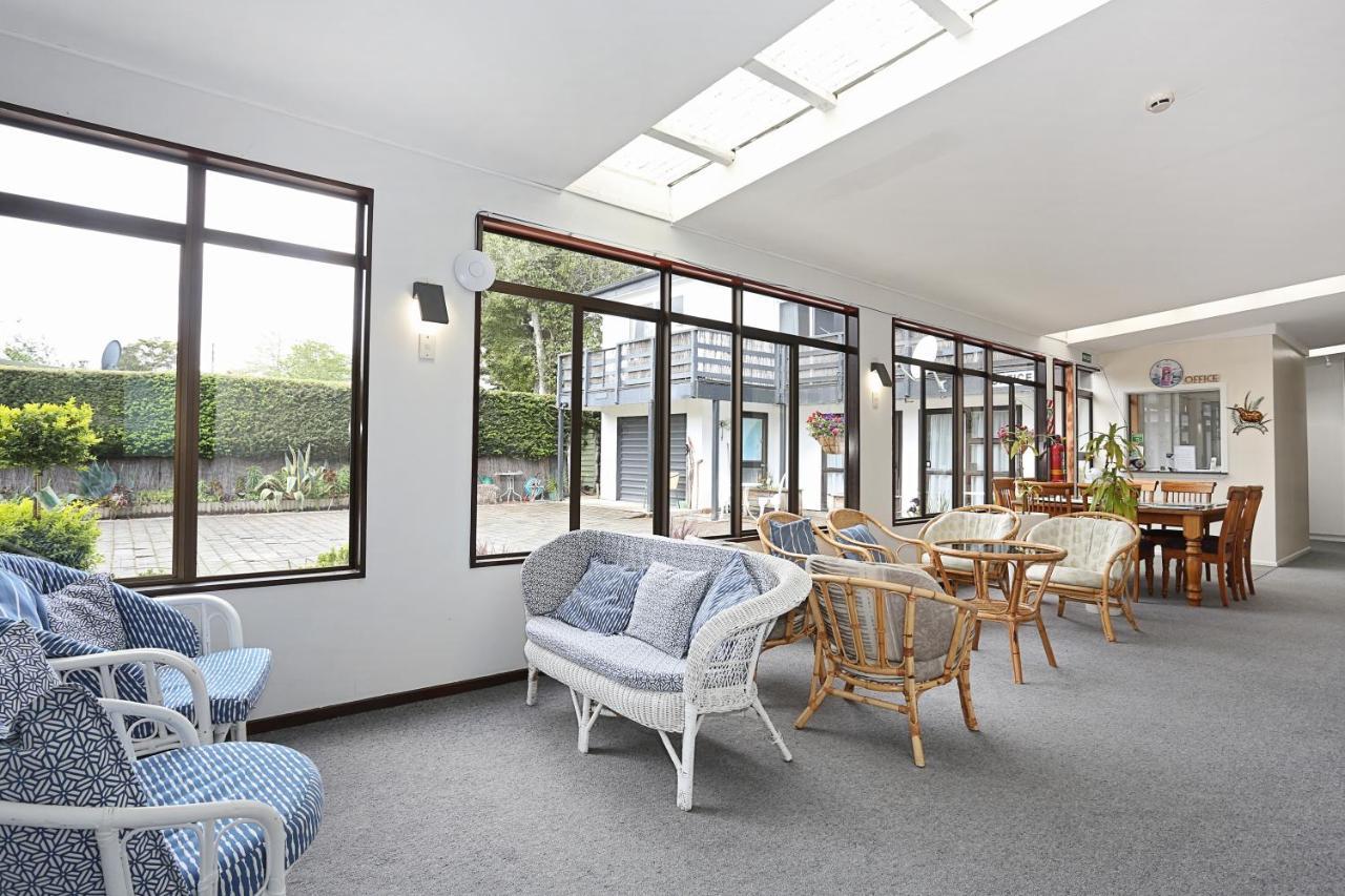 Bed and Breakfast Shakespeare House Te Anau Exterior foto